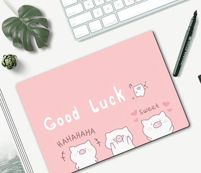 Cute Cartoon Girl Petit Ins Wind-Shaped Mouse Pad Wrist Computer Notebook Jeu Créatif Un
