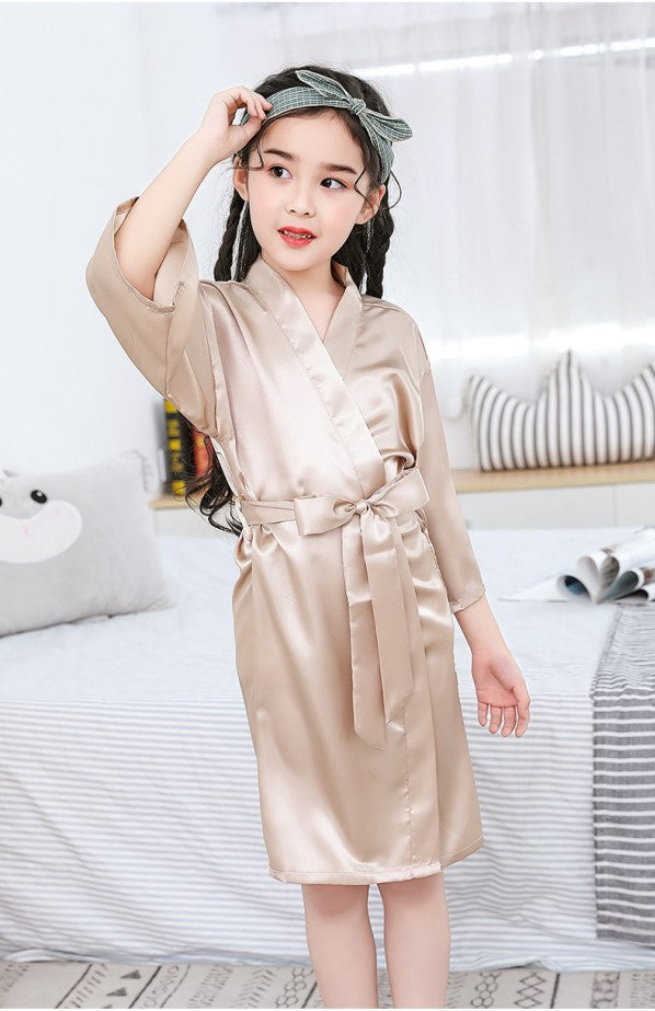 European And American Nightgown Pajamas Ice Silk Broderie Lettre Dentelle Peignoir Servir à domicile
