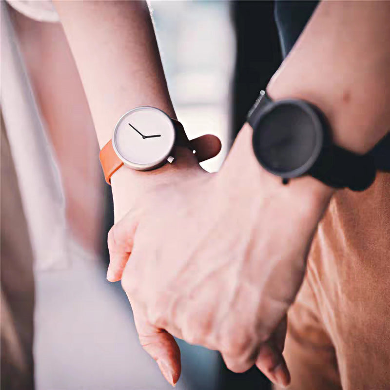 Simple hommes et femmes montres unisexe