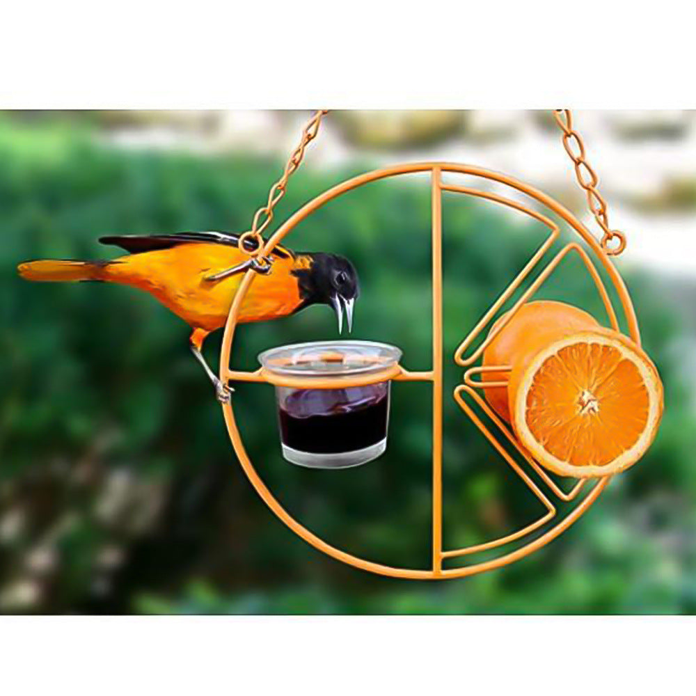 L'alimentation des oiseaux en plein air et l'alimentation en eau