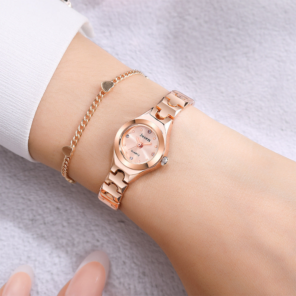Petit et beau bracelet montre femmes Quartz