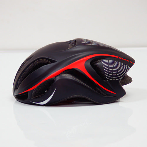 Pneumatic Road Mountain Bike Casque Hommes et femmes Cyclisme Casque