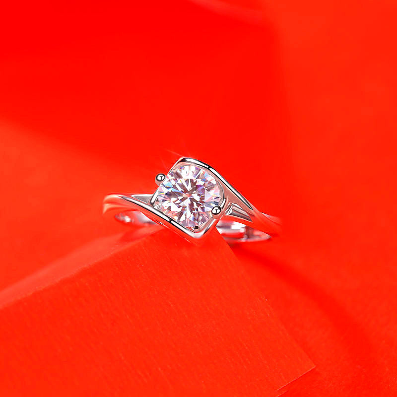 Anneau femelle Imitation Moissan Diamond Anneau femelle