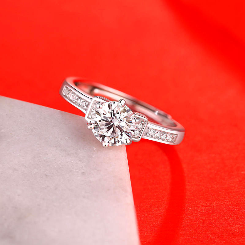 Anneau femelle Imitation Moissan Diamond Anneau femelle