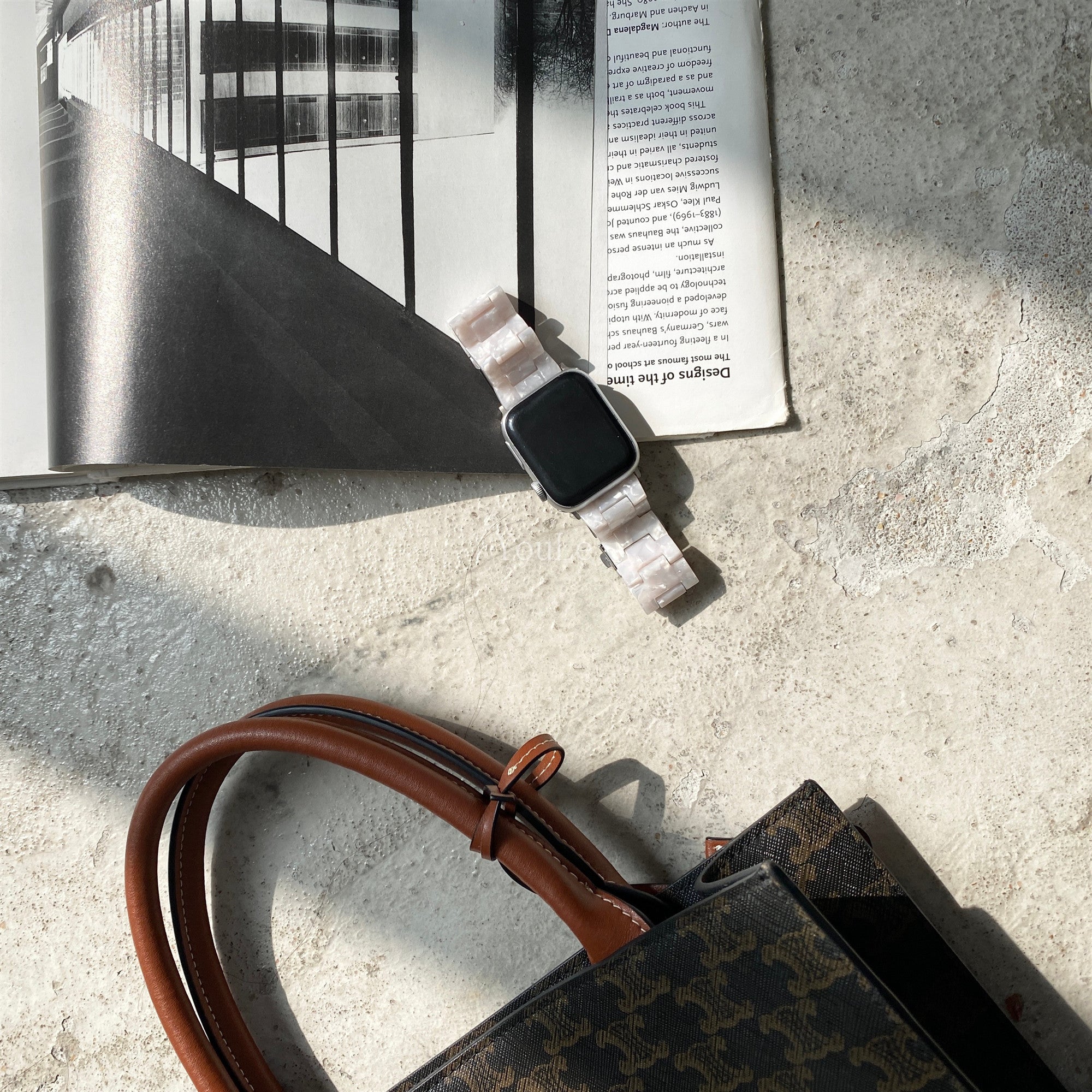 Convient pour Applewatch White Gray Shell Pattern Environmentally Friendly Lightweight Resi