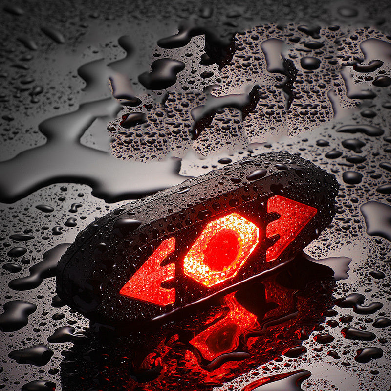 Smart Remote Control Turn Signal Rechargeable Tail Light Night Mountain Bike avec Horn War