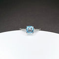 Anneau de diamant de Moissanite en Sapphire quatre prong européen et américain