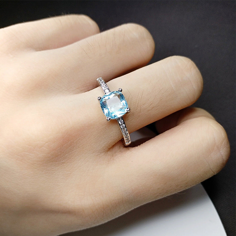 Anneau de diamant de Moissanite en Sapphire quatre prong européen et américain
