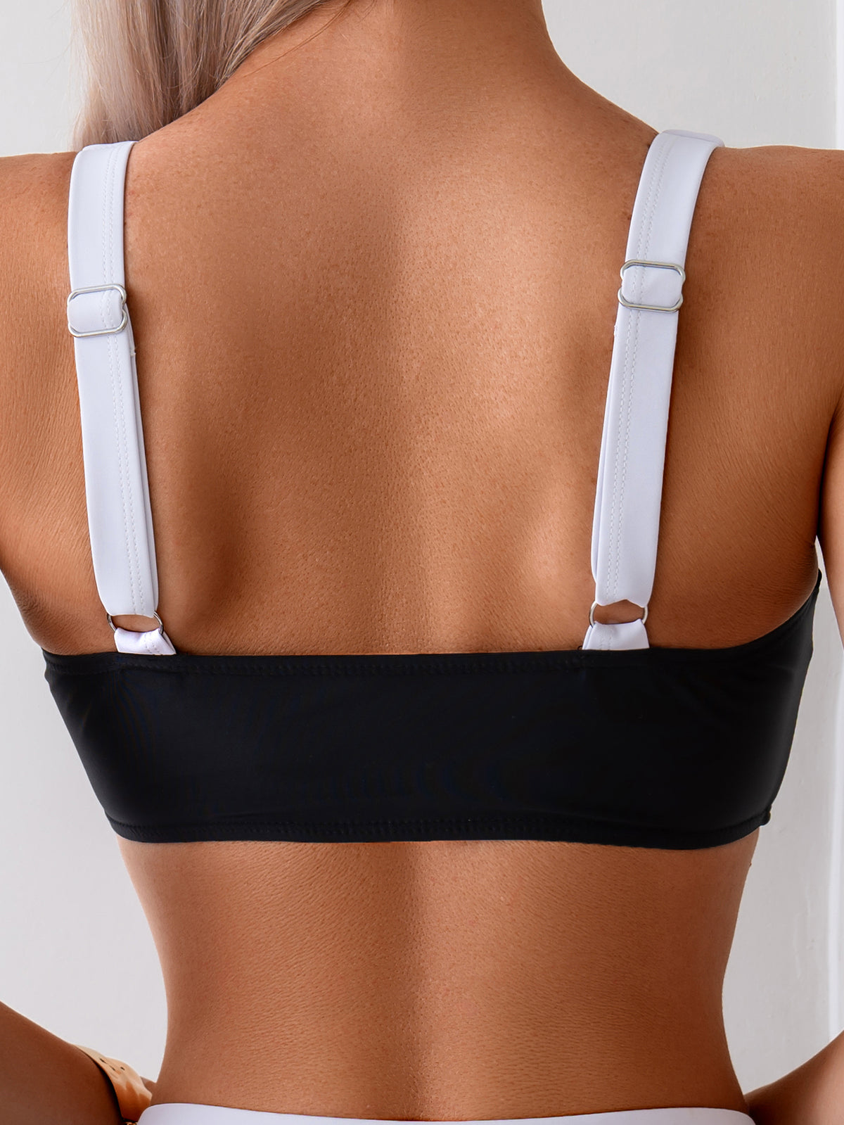 Ensemble de bikini de couleur noir et blanc pour femmes