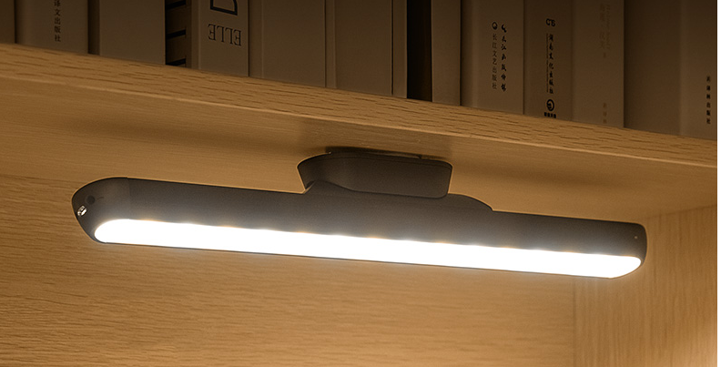 Cool charge type aimant adsorption lampe de bureau de protection des yeux barre de lumière LED