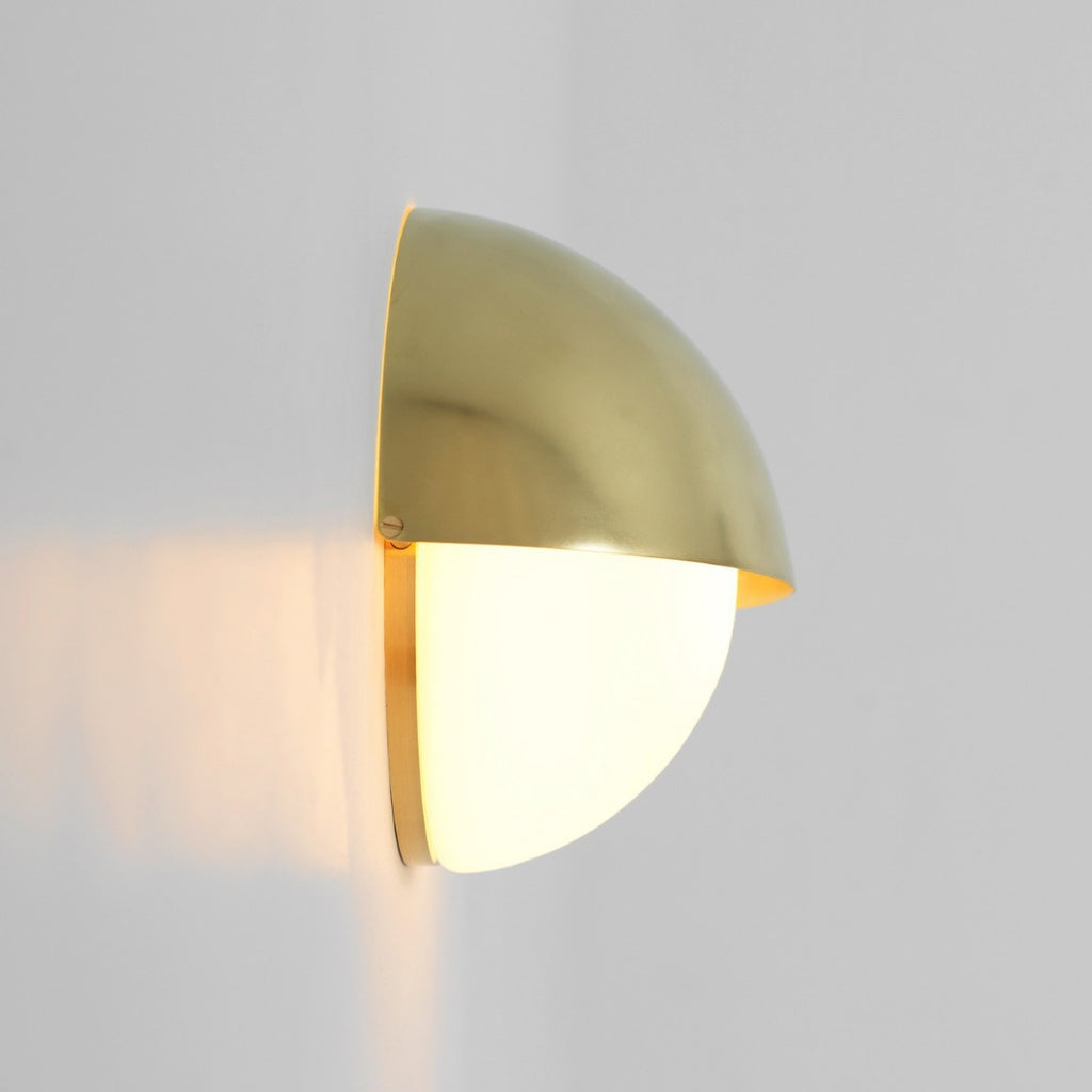 Lampe murale semi-circulaire en métal mi-century Bauhaus Minimalist moderne