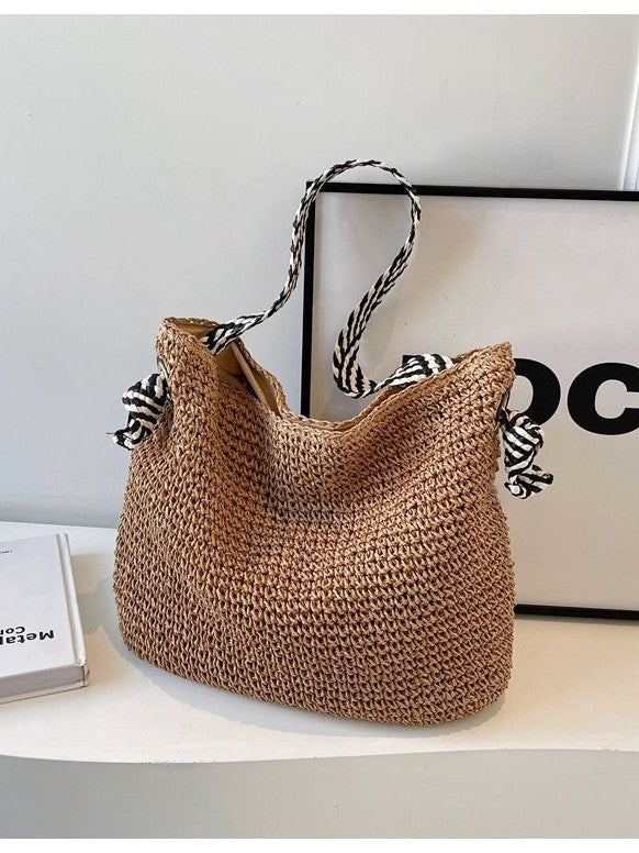 Sac en paille de style marine pour femmes parfaits pour les vacances d'été sur la plage