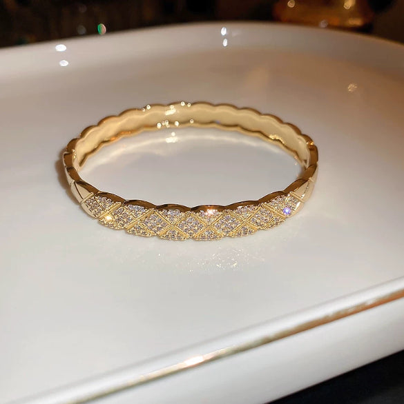 Accessoires inspirés du designNiche luxueuse et élégant bracelets de charme Et des bijoux