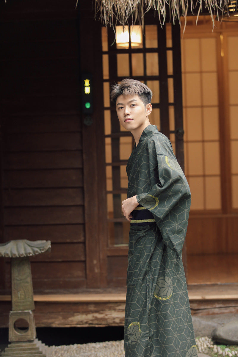 Japonais Kimono Homme traditionnel Samurai Gentleman