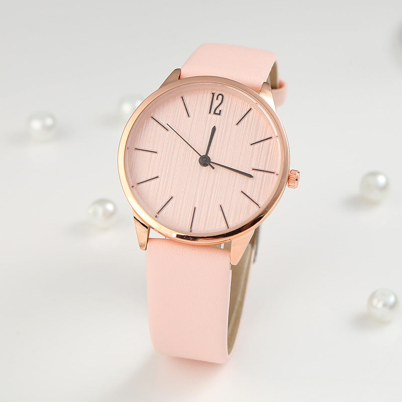 Montre Quartz femme personnalisée de mode