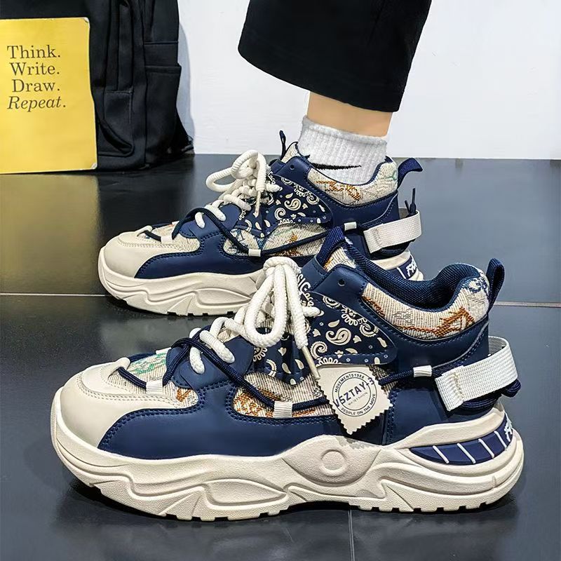 Chaussures de course casual hommes avec des semelles épaisses et des semelles antidérapantes