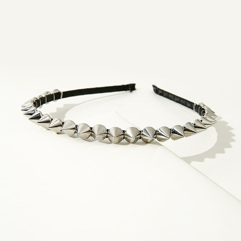 Bandeau de Rivet Spiked Personnalisé pour Femme
