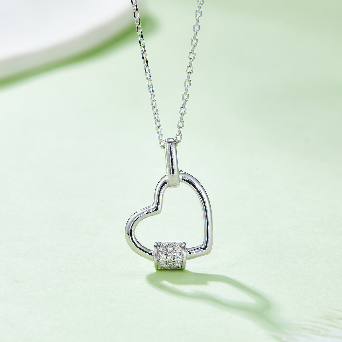 3.3g S925 Collier de coeur en argent sterling 45cm 15 Pierre Moissanite Pave Bar Pendentif avec GR