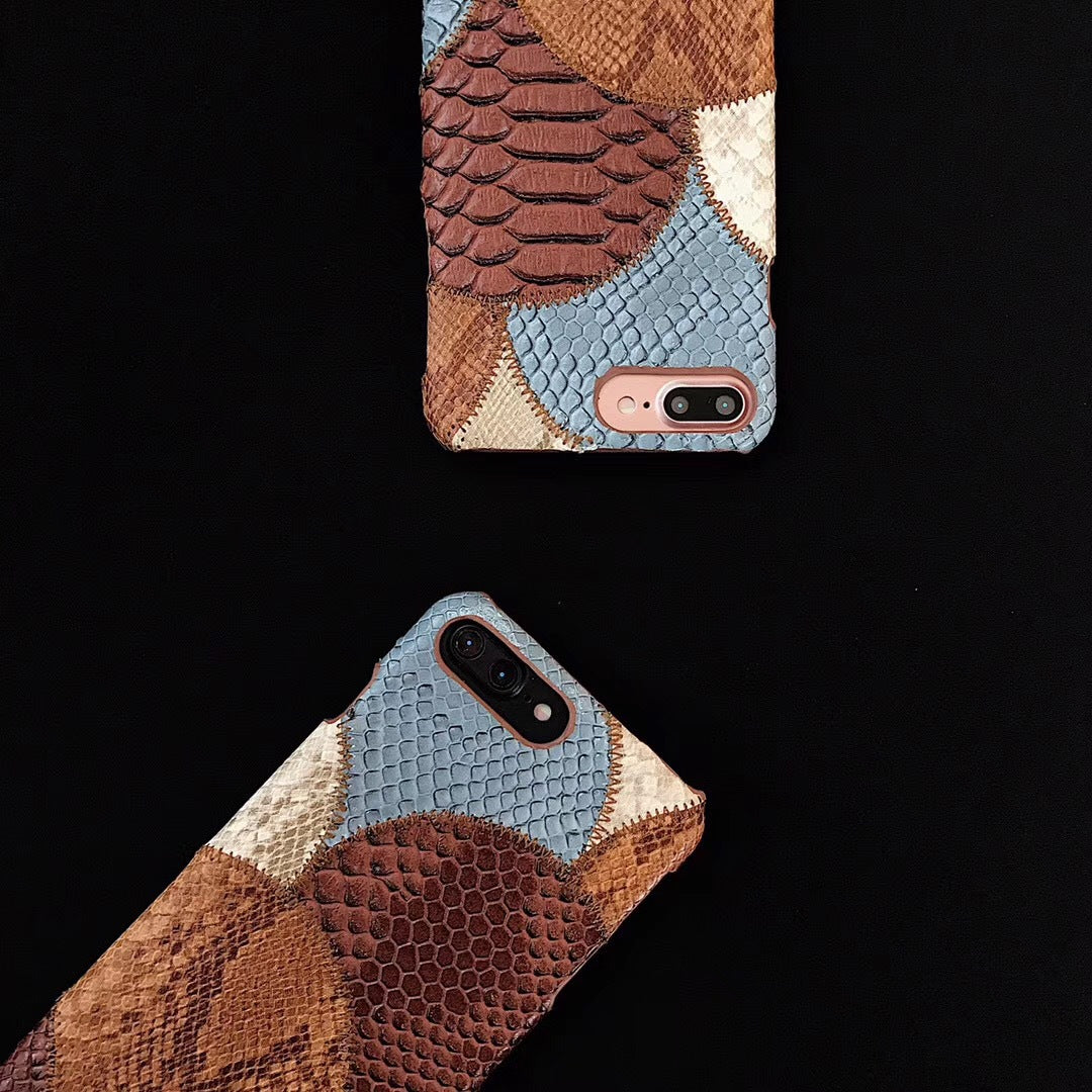 Boîtier de téléphone en couleur brodée