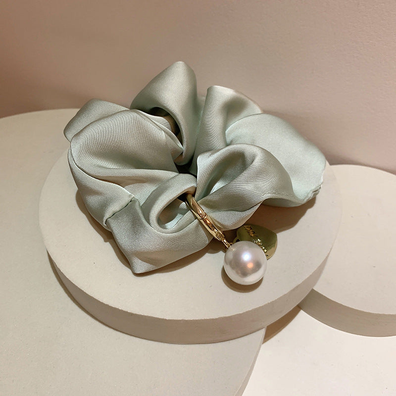 Simple Solid Color High Quality Texture Elegant Low Bun Hairstyle Flower Hair Ring