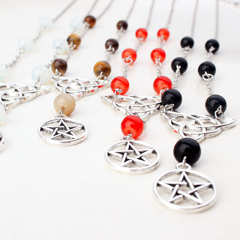 Witchcraft gothique Pentagram Tête chaîne Magic Round Perles Pierre