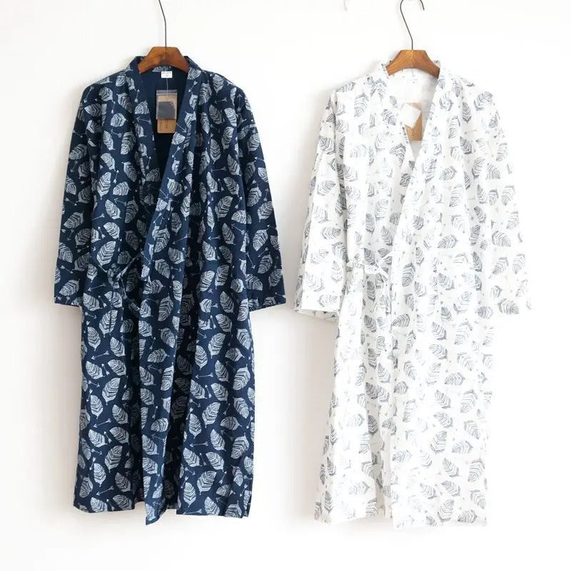 Maison de mode pour hommes porter une chemise de nuit en coton