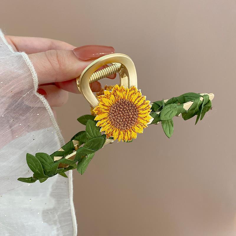 Sweet Retro Leaves Flowers Shark Hair Clip