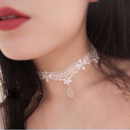 Chaîne personnalisée de collier en dentelle cristal multicouche