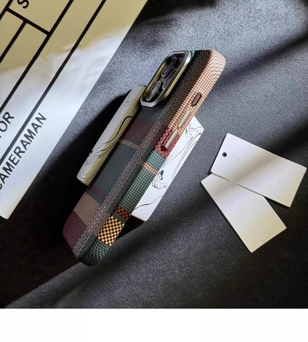 Motif magnétique Kafra Carbon Fibre Étui de téléphone de protection tout compris
