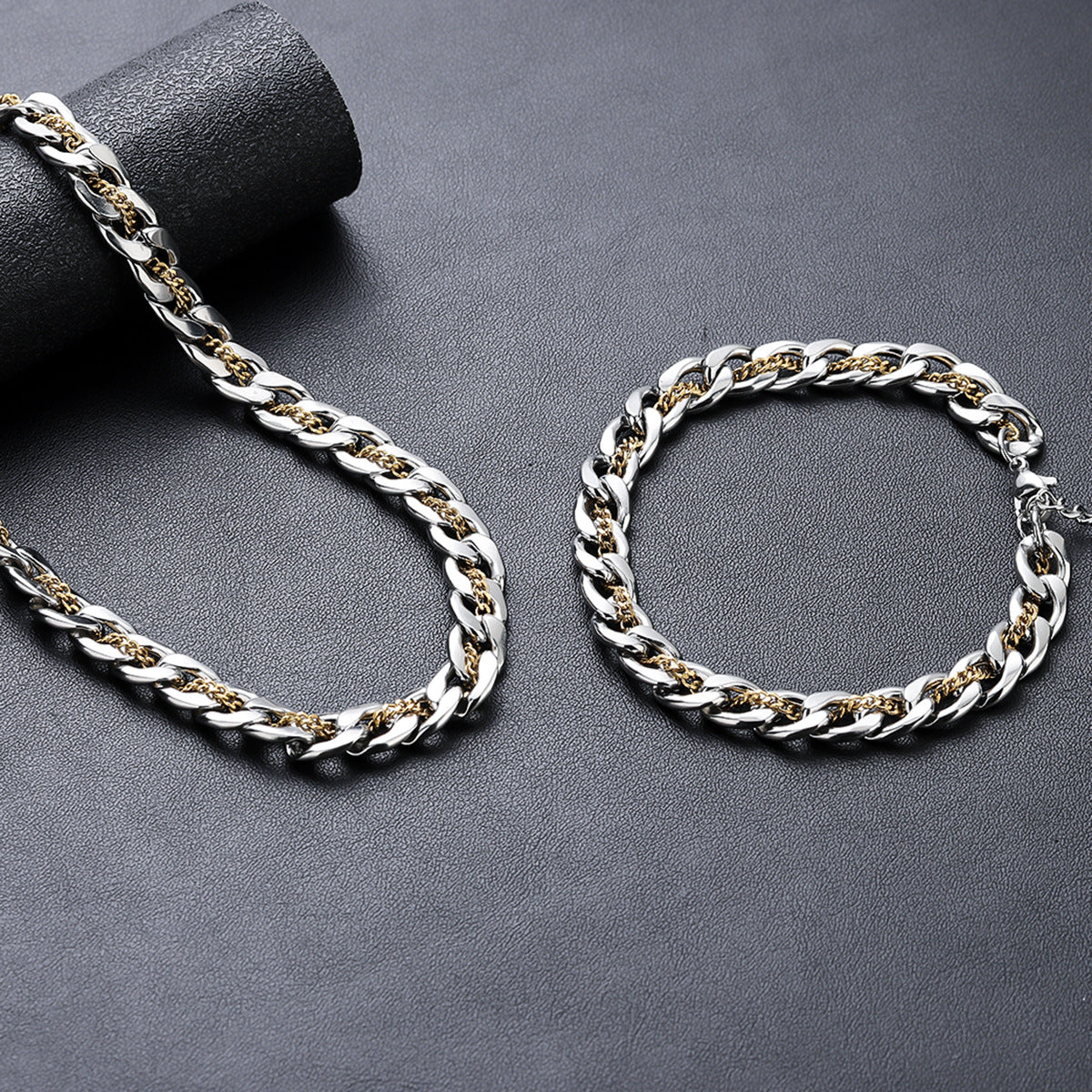 Accessoire bracelet hip-hop polyvalent pour les femmes