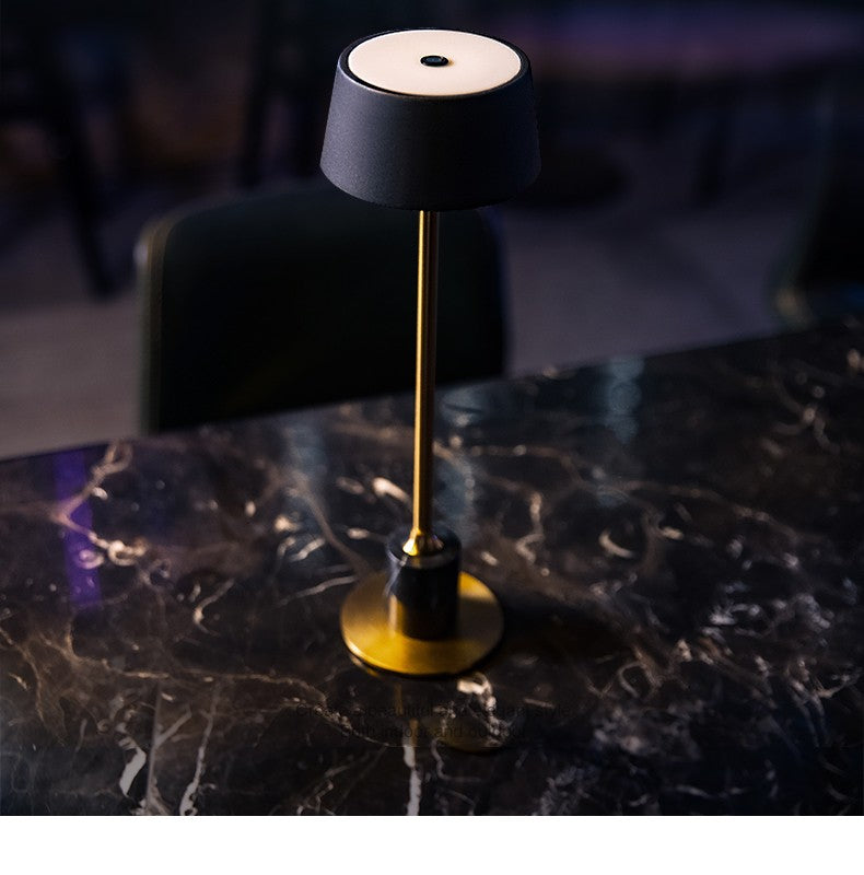 Table de bar lumière claire bar atmosphère lumière LED bureau lampe rechargeable