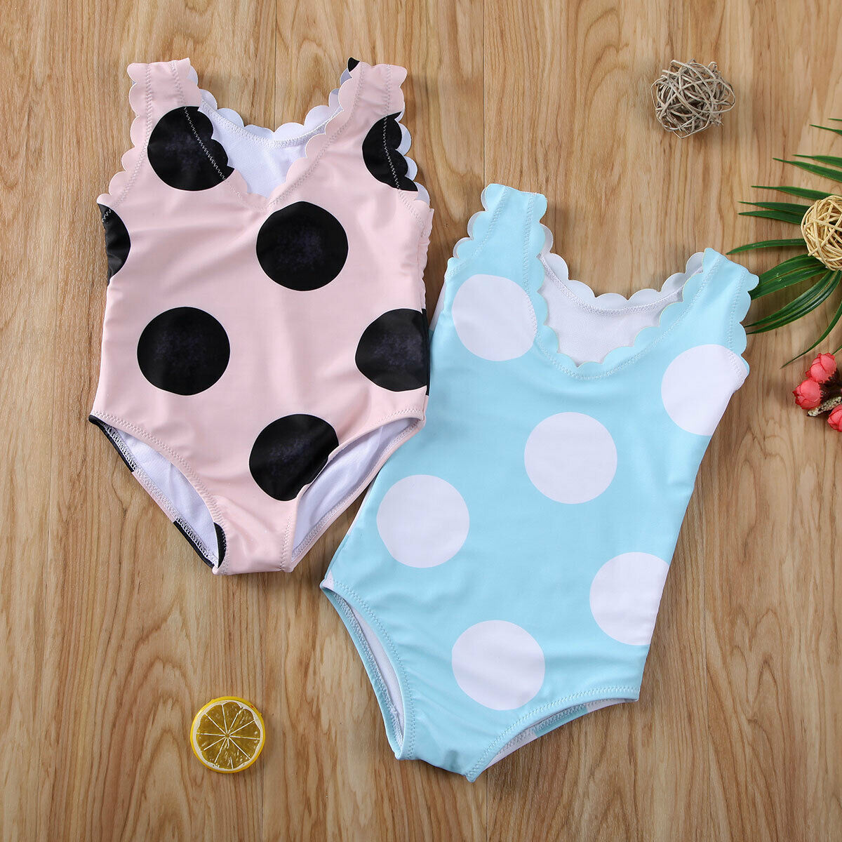 Maillot de bain simple pointillé pour filles