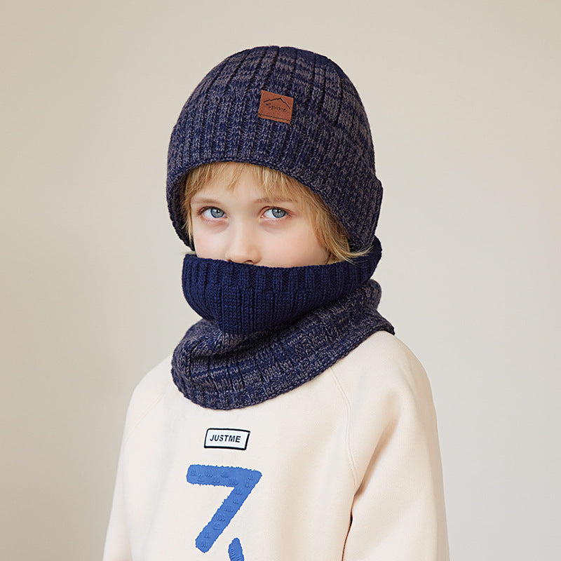Capuche en laine tricotée pour enfants