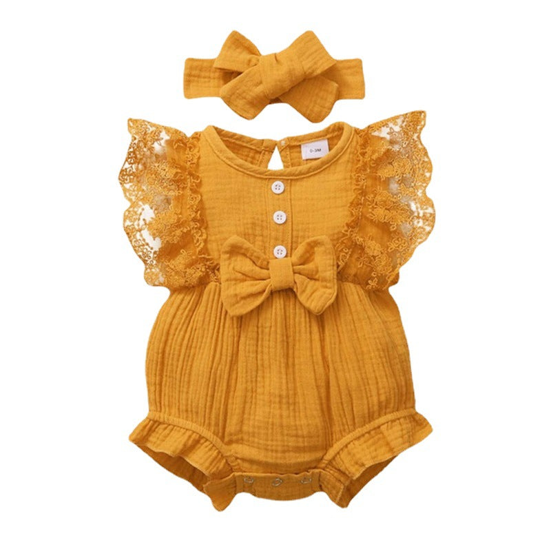 Filles de nourrisson et de toute-petite filleRompe de dentelle de couleur brune avec bib