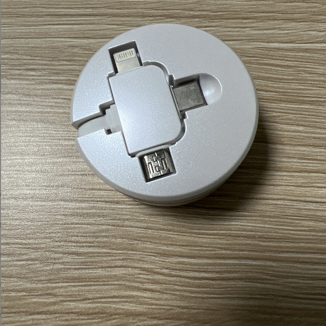 Câble de données Trois-en-un Super Charge rapide 5A Câble de charge télescopique Un-à-trois Portab