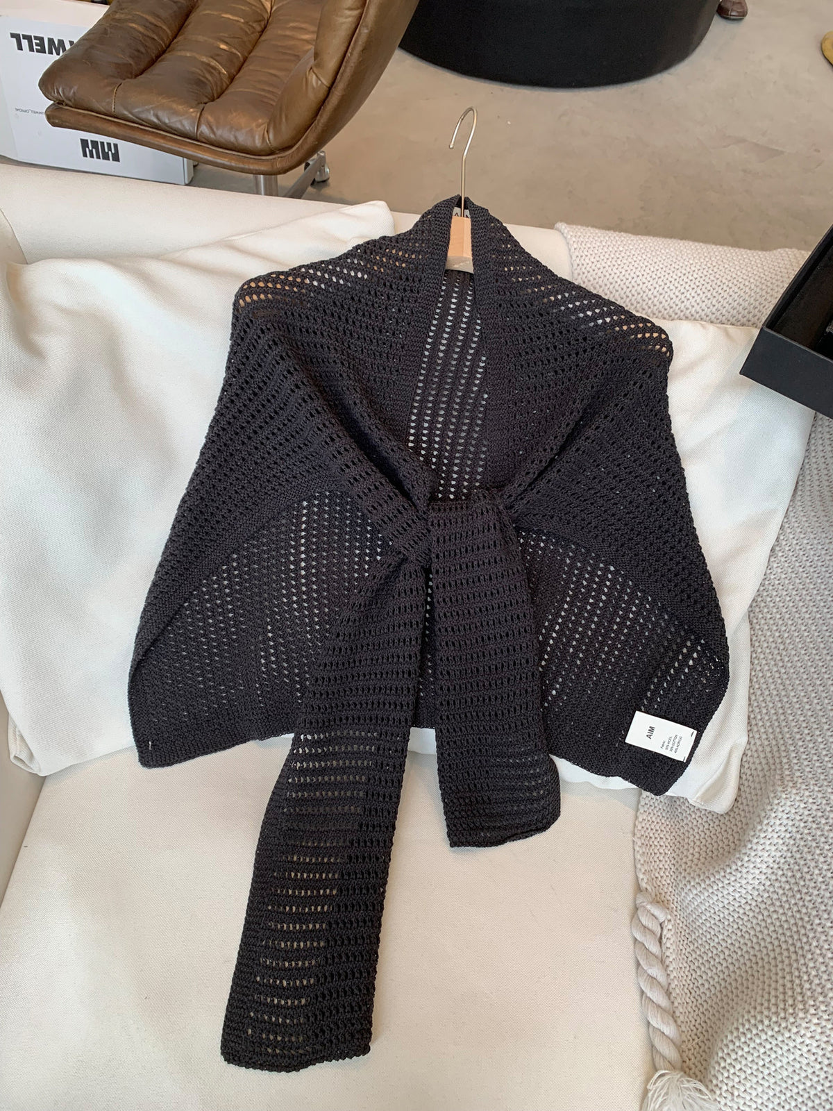 High-end openwork knit wool shawl