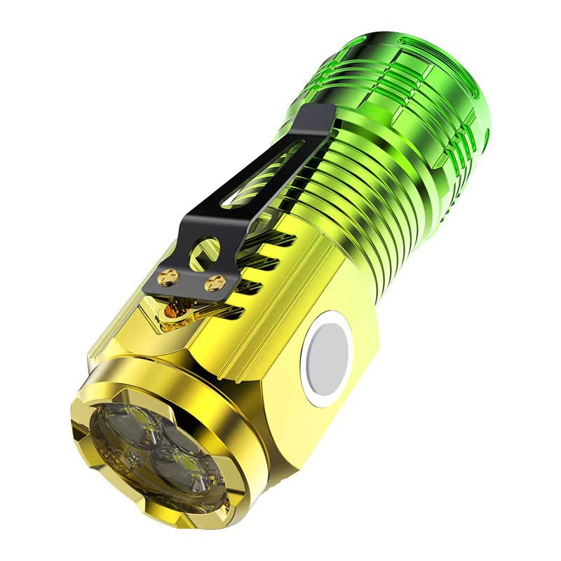 Lampe de poche ultra lumineuse à longue portée avec lumière forte
