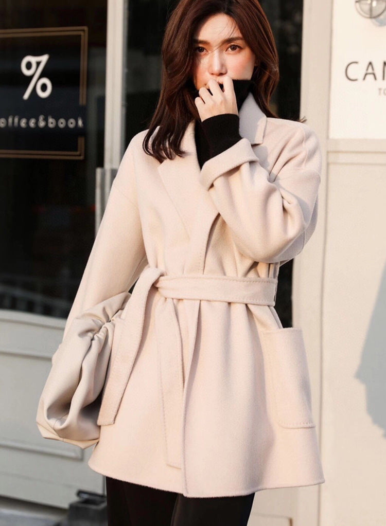Manteau à double face en laine de longueur moyenne