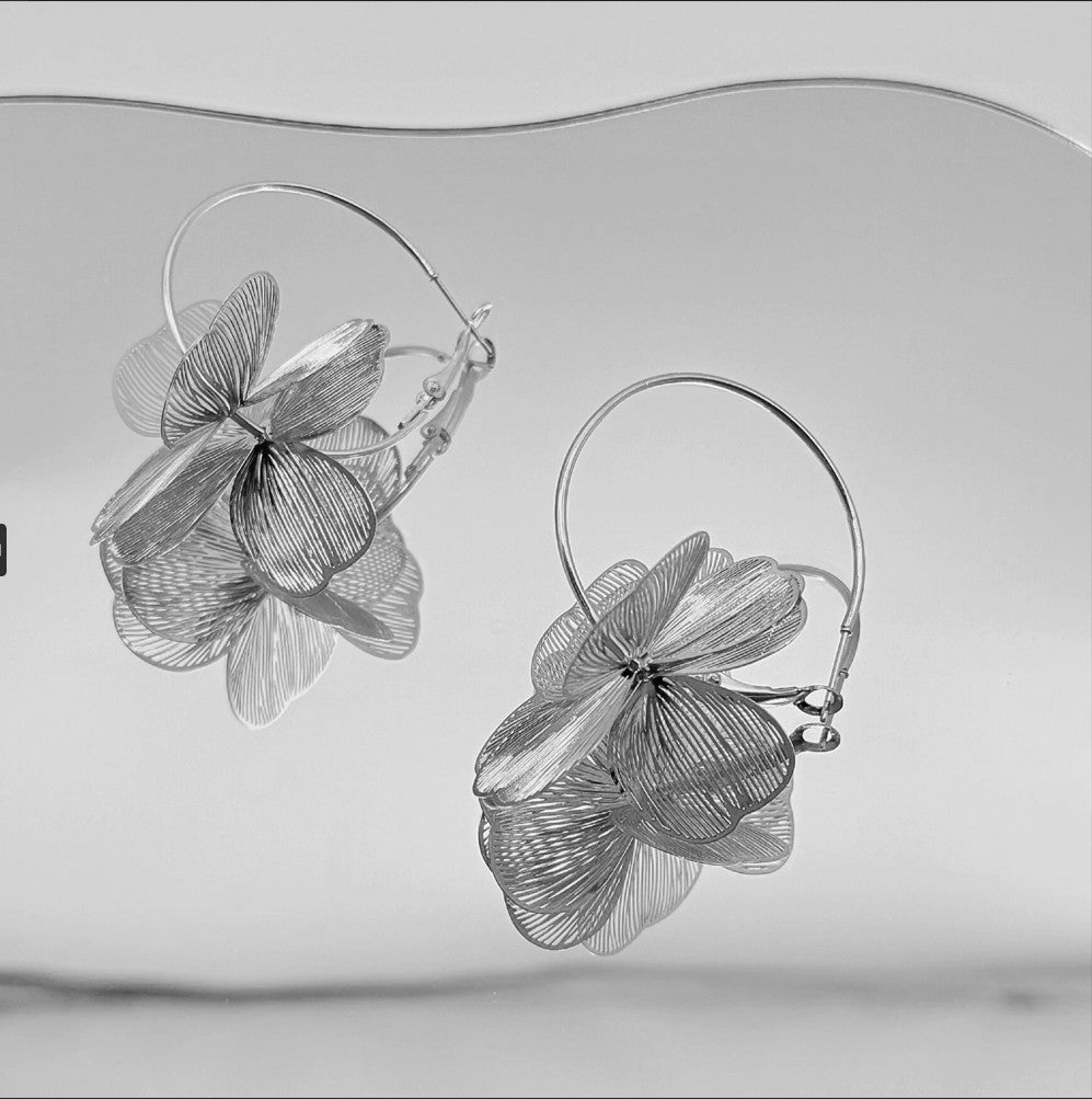 Boucles d'oreilles en métal minimaliste pour femmes - Cadeau élégant d'usure quotidienne