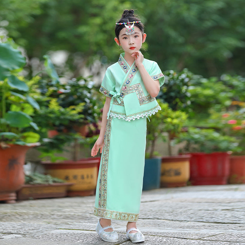 Dai ethnic clothing for men
