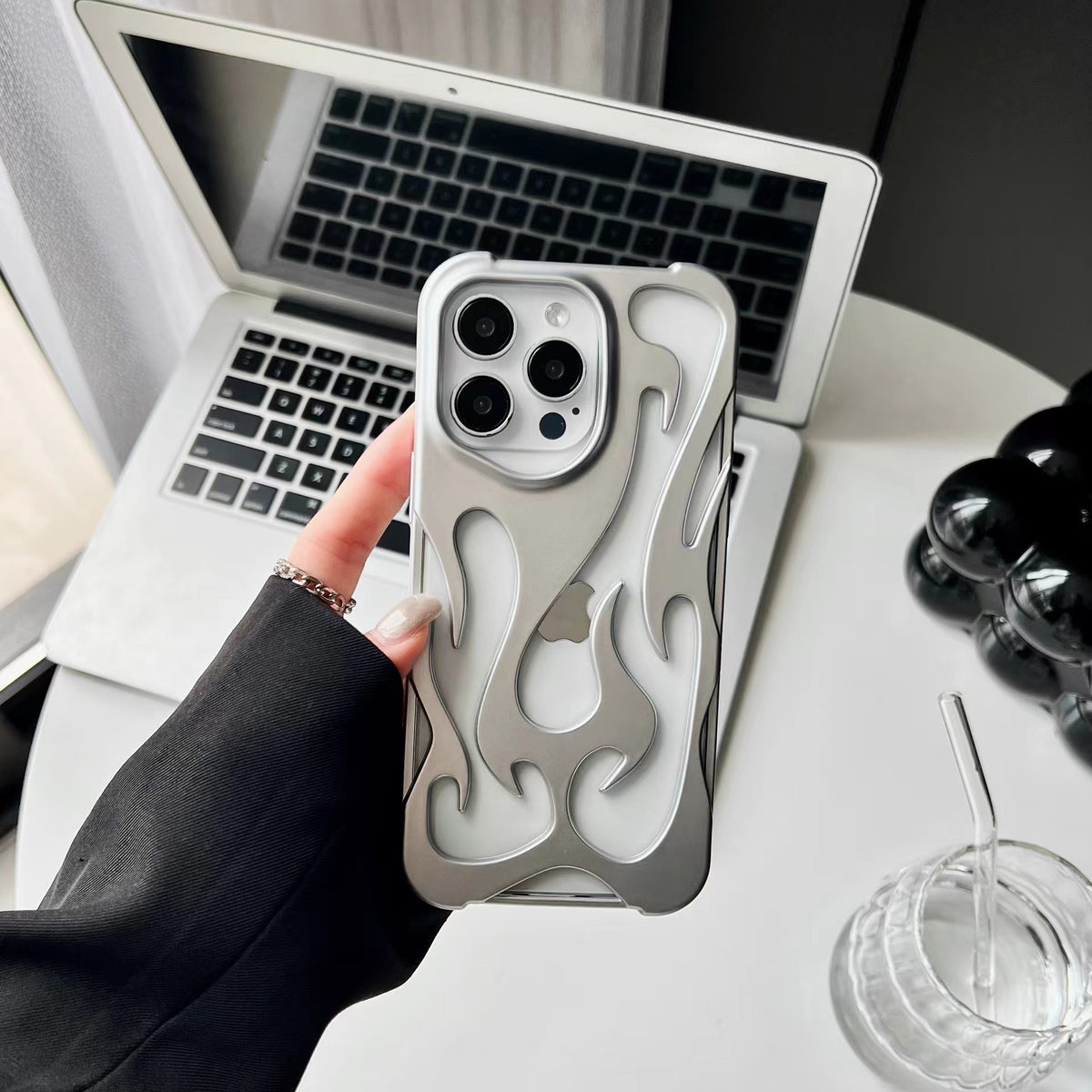 Cas téléphonique de dissipation de chaleur par électroplaquage