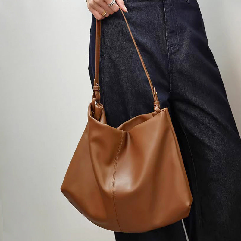 Sac sous-arm en cuir véritable en navette Sac de corps en cuir souple