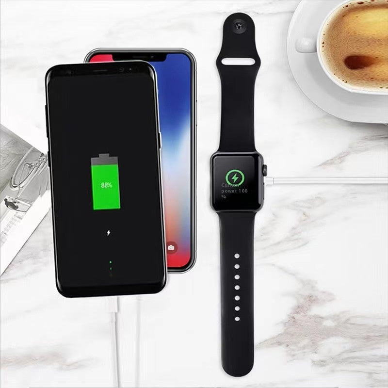 Regarder le câble de recharge sans fil magnétique trois en un