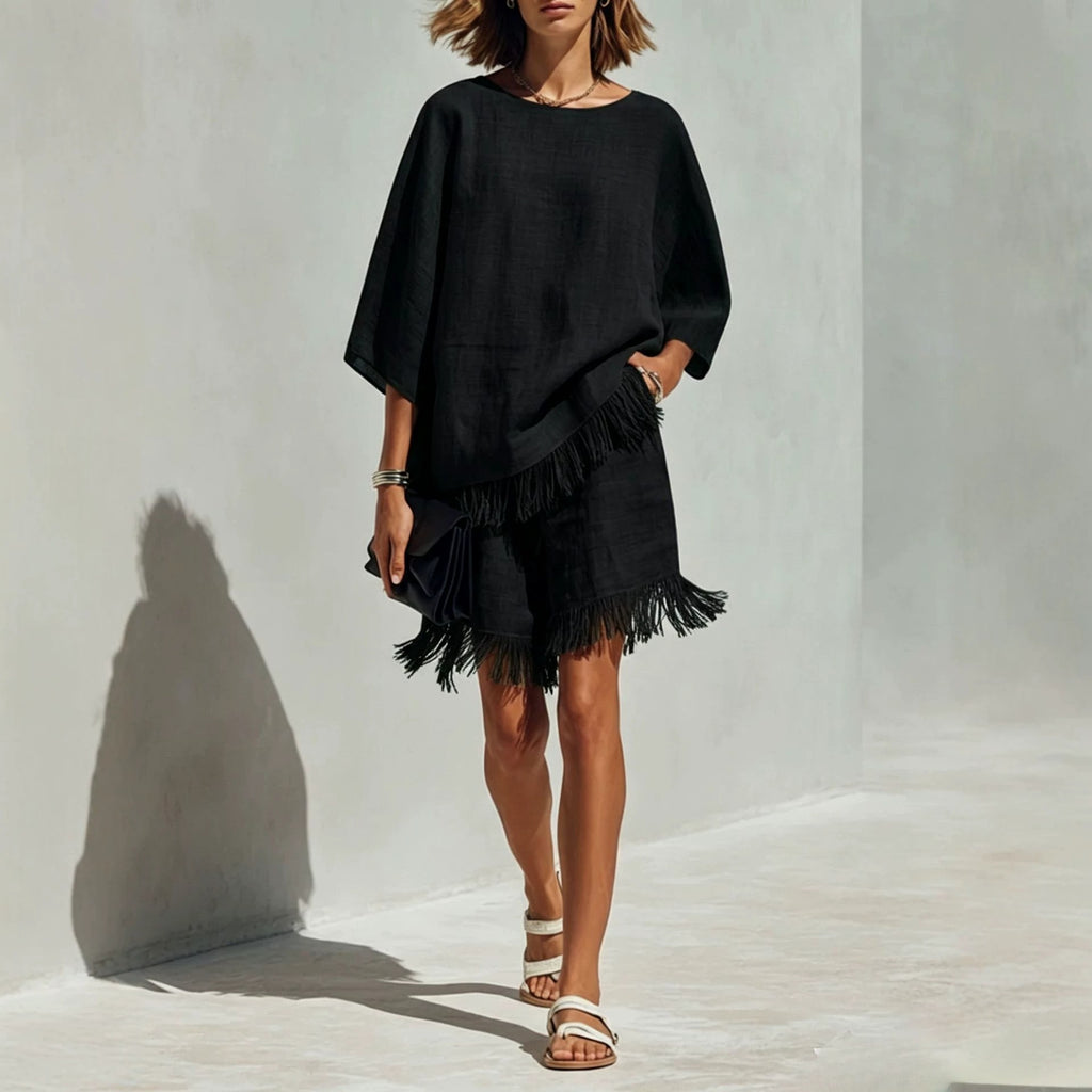 Le top occasionnel et le short à deux pièces pour femmes
