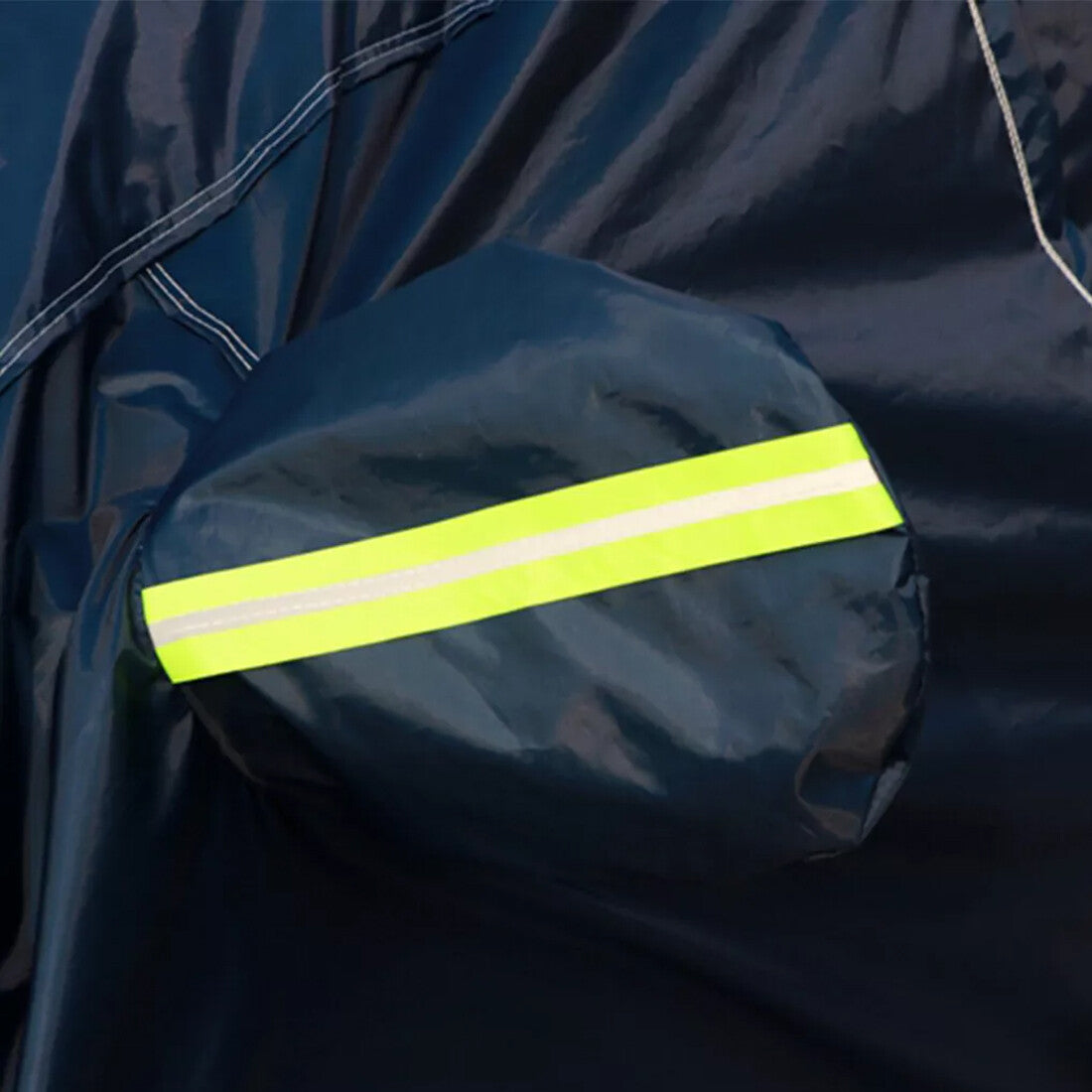 All Weather Full Car Cover 190T Polyester Protection anti-poussière UV Bretelles anti-vent avec Re