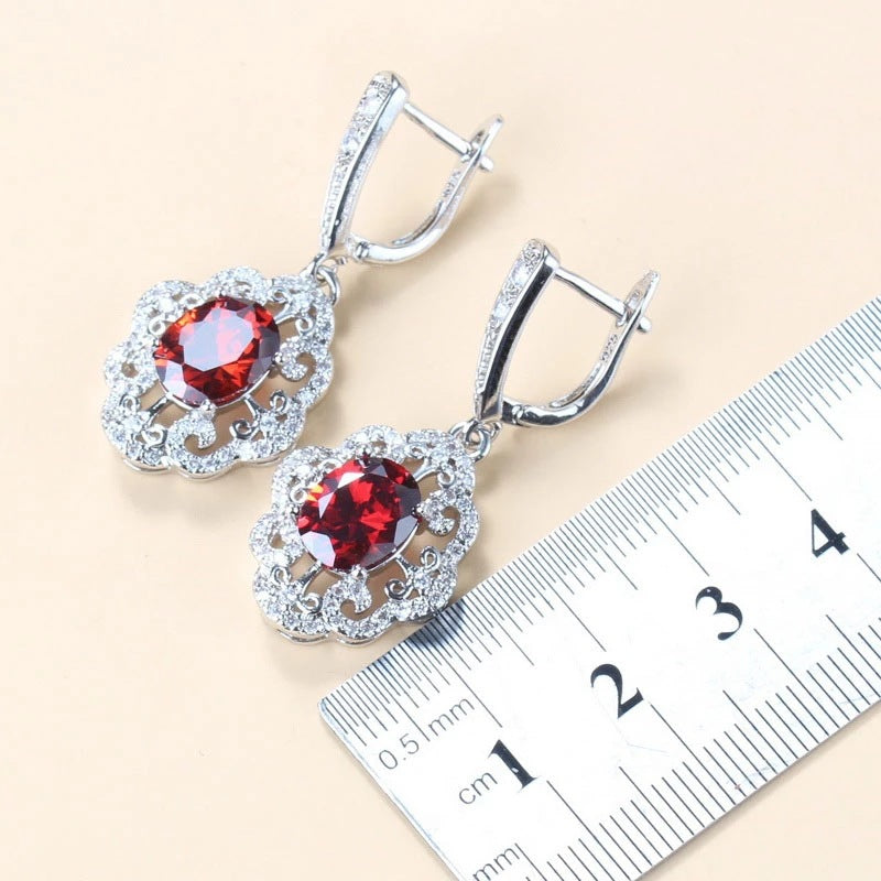Garnet Cubic Zirconia Boucles d'oreilles Collier pendentif Bracelet Bague Cadeau 4 PCs Set