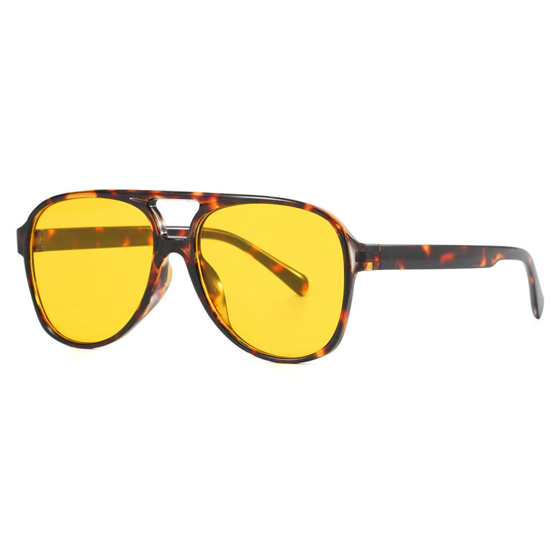 Double pont Lunettes de soleil surdimensionnées femmes élégant et distinctif