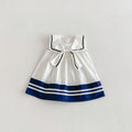Robe d'école bleu marine mignon pour les petites filles