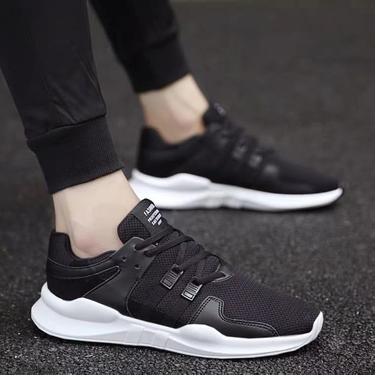 European and American Breathable Hollow Sneakers