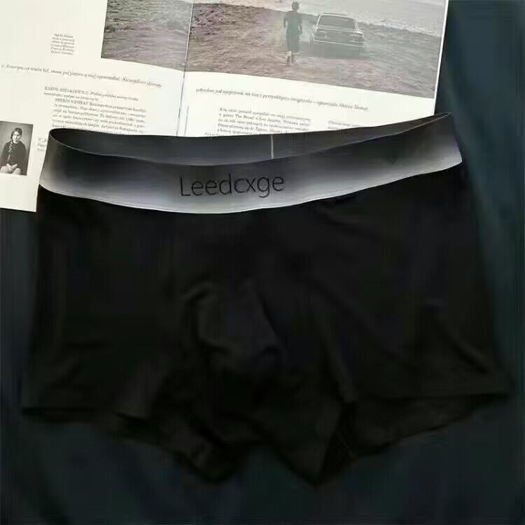 Ice Silk Sous-vêtements Homme Garçons Solid Couleur Lumière Respirant Pas de Boxer Sens